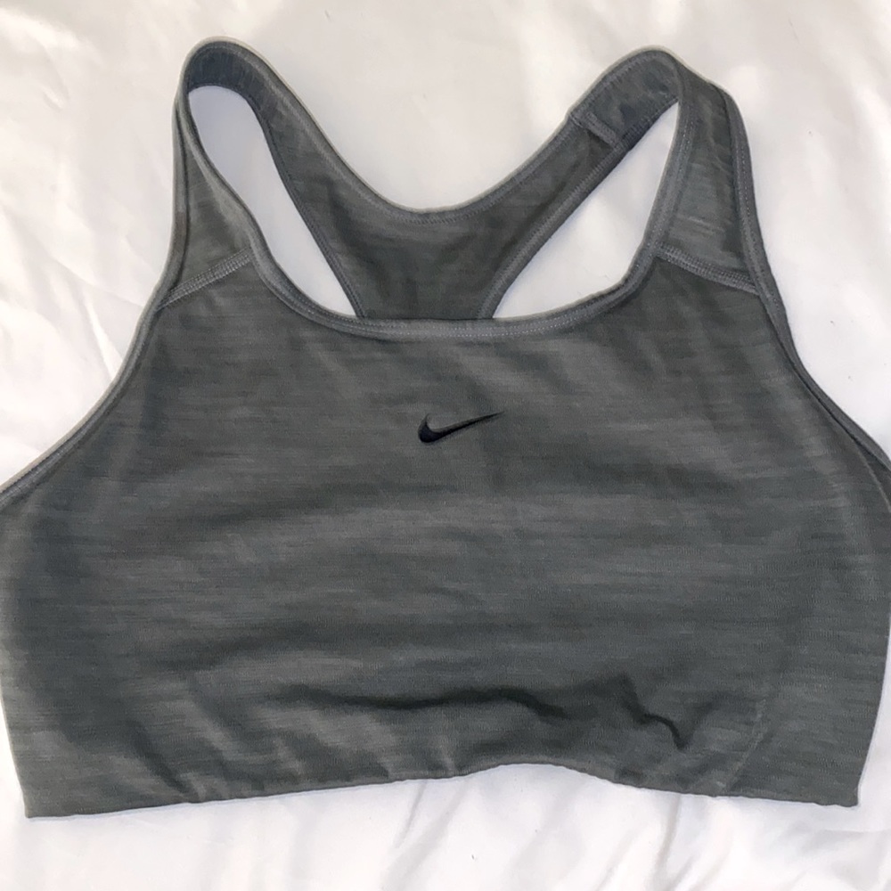 Nike Women's Pro Swoosh Medium-Support Padded Sports Bra